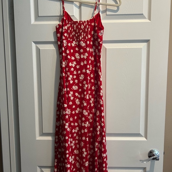 Midi dress with a retro flare! - Picture 9 of 9